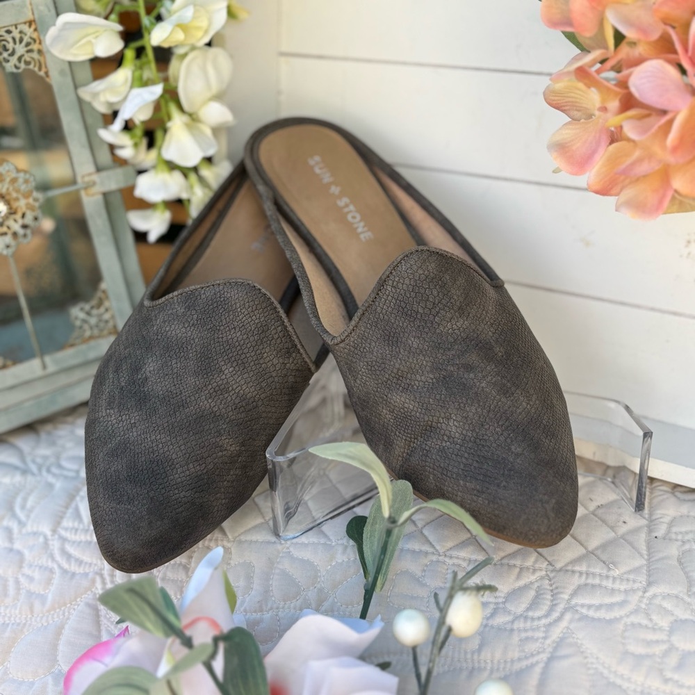 Sun‎ + Stone Women's Charcoal Loafers - Picture 2 of 9